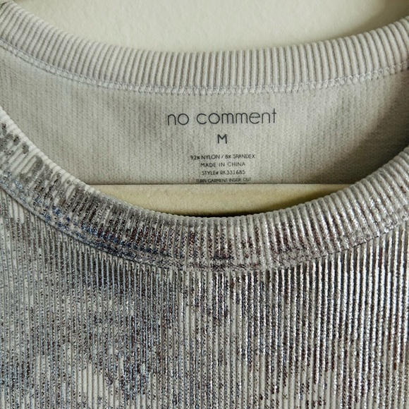 WHITE HOT FOIL TANK - Picture 2 of 4